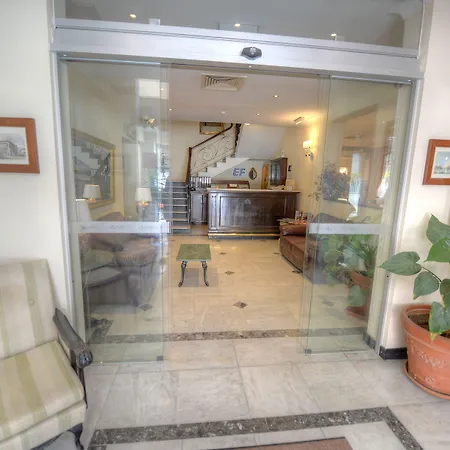 Allegro 3* St. Julian's