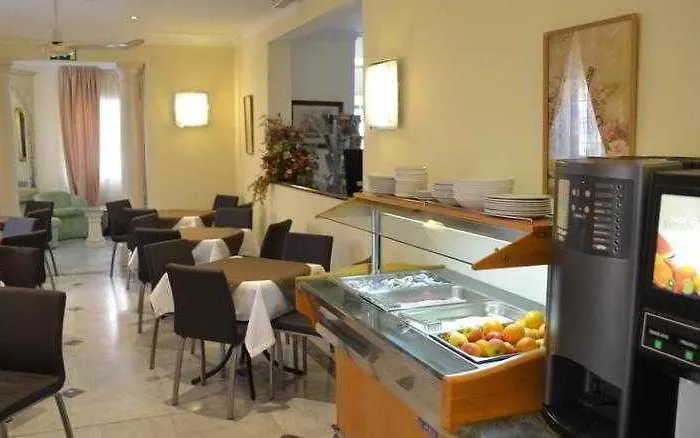 Allegro 3* St. Julian's