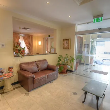 Allegro Hotell 3*
