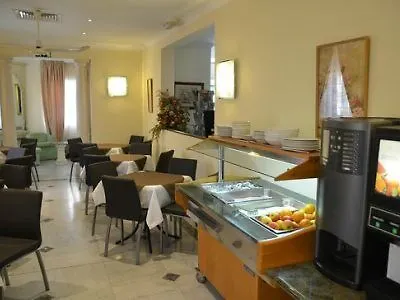 Hotel Allegro